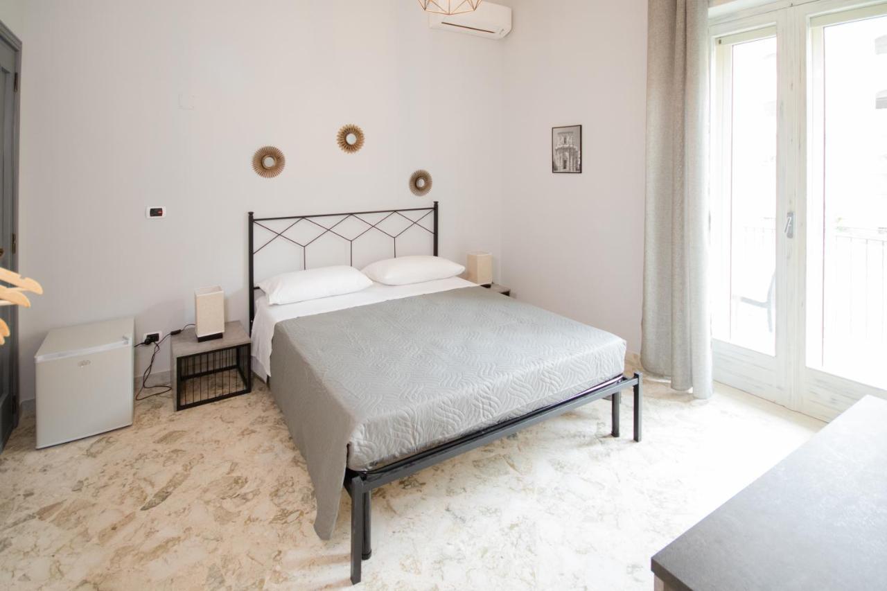 Rudiae Boutique Bed & Breakfast Lecce Phòng bức ảnh